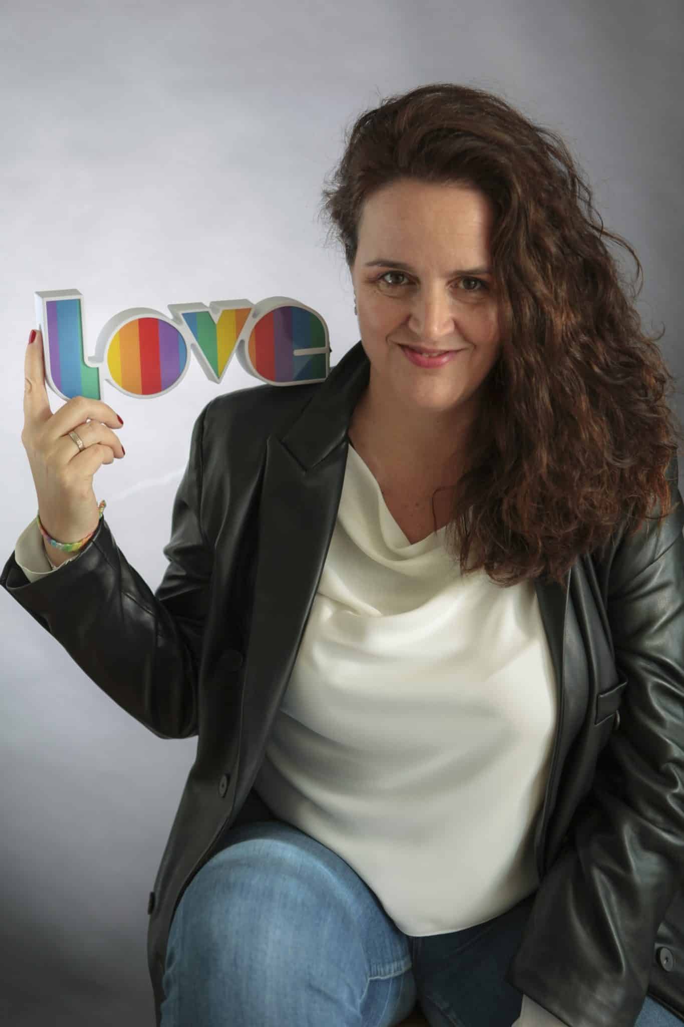 Itziar Arana Rivero Psicologa especialista en Parejas. Terapeuta, Supervisora y entranadora de Terapia Focalizada en las Emociones por ICEEFT