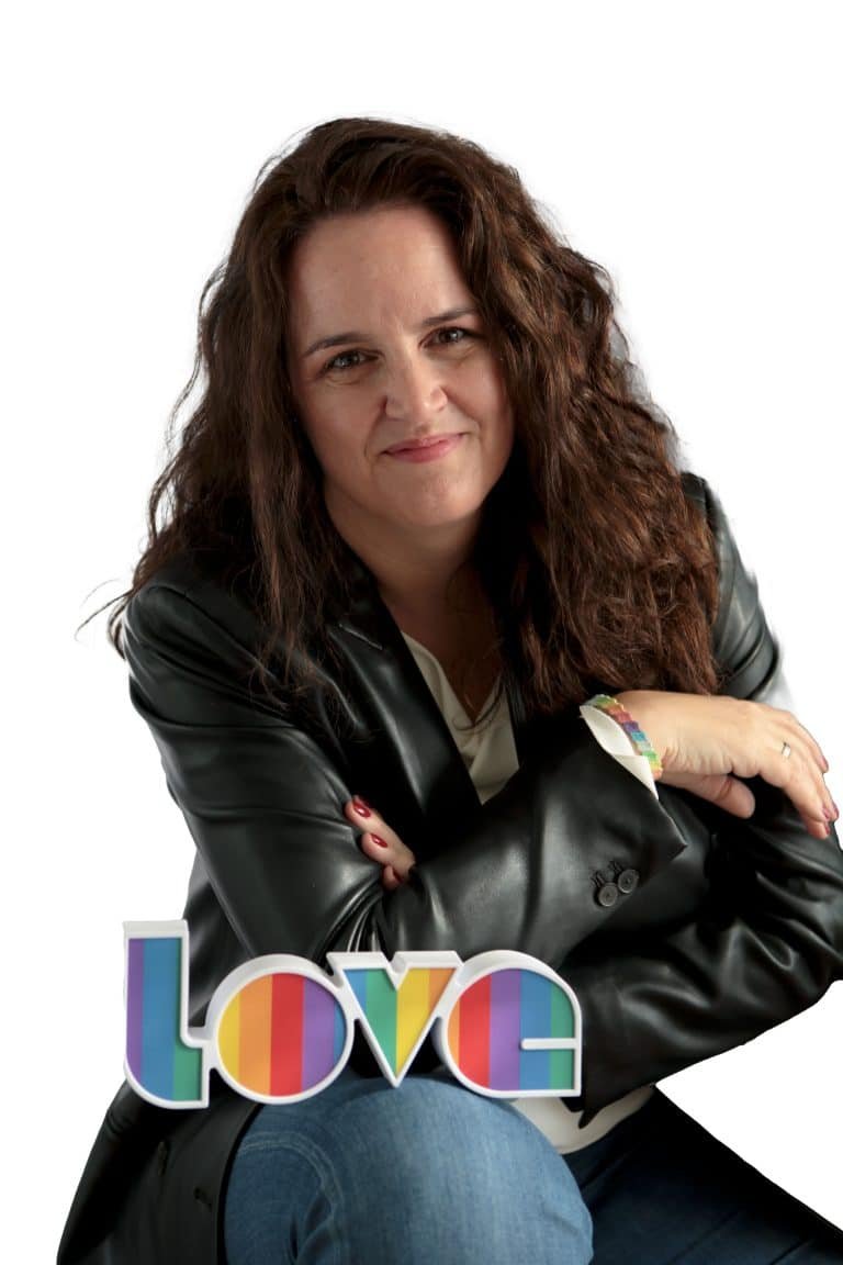 Foto De Itziar Arana. Psicologa Con Habilitación Sanitaria, Terapeuta, Supervisora Y Entrenadora Certifcada Por Iceeft